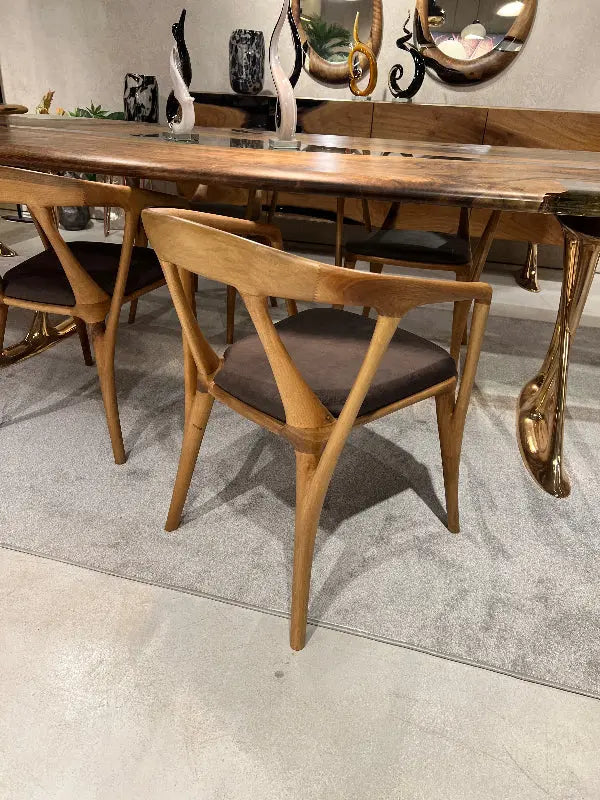 Luxuriöser Premium-Stuhl aus Massivholz-Nussbaum – italienischer Stil