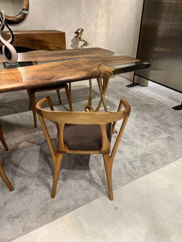 Luxuriöser Premium-Stuhl aus Massivholz-Nussbaum – italienischer Stil