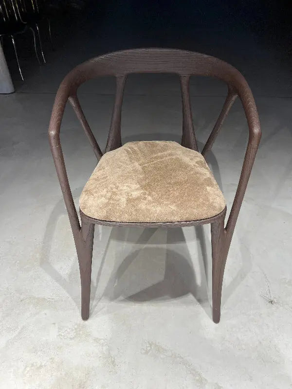 Luxuriöser Premium-Stuhl aus Massivholz-Nussbaum – italienischer Stil